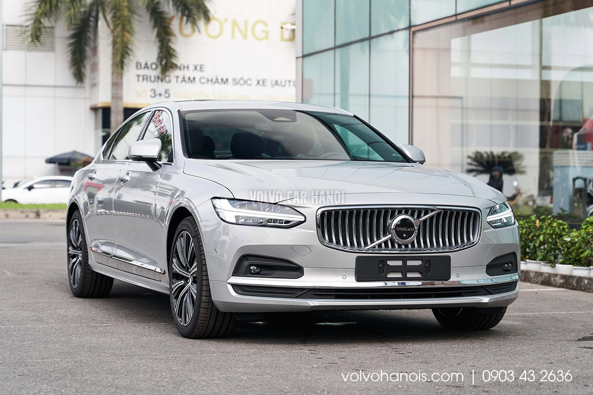 Volvo S90 2024